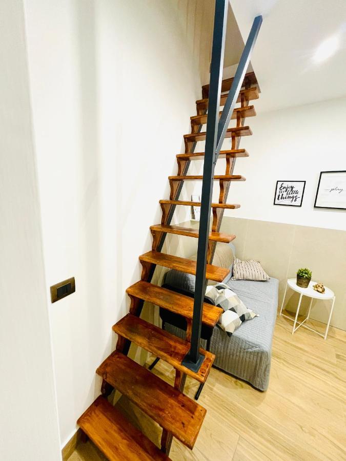Chiaia175 Hotel เนเปิลส์ ภายนอก รูปภาพ